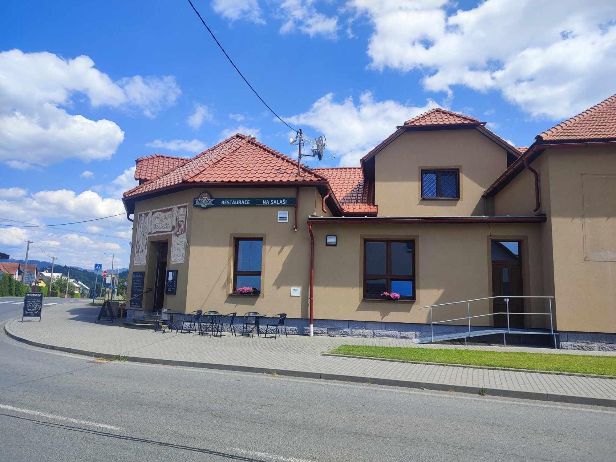 Hutisko Penzion A Restaurace Na Salasi מראה חיצוני תמונה