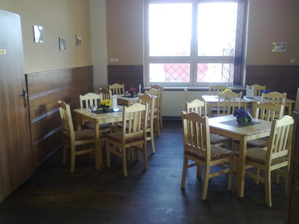 Hutisko Penzion A Restaurace Na Salasi מראה חיצוני תמונה